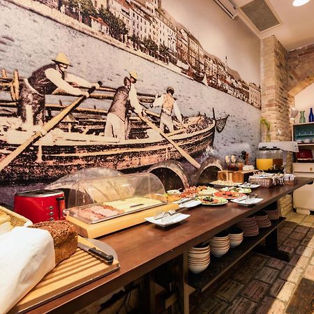 Central Heritage Hotel Сплит Экстерьер фото