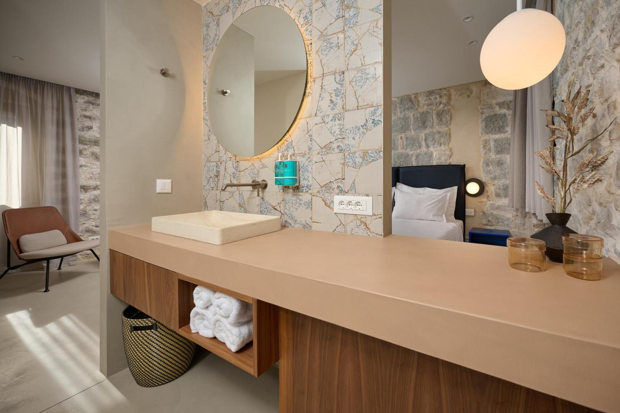 Central Heritage Hotel Сплит Экстерьер фото