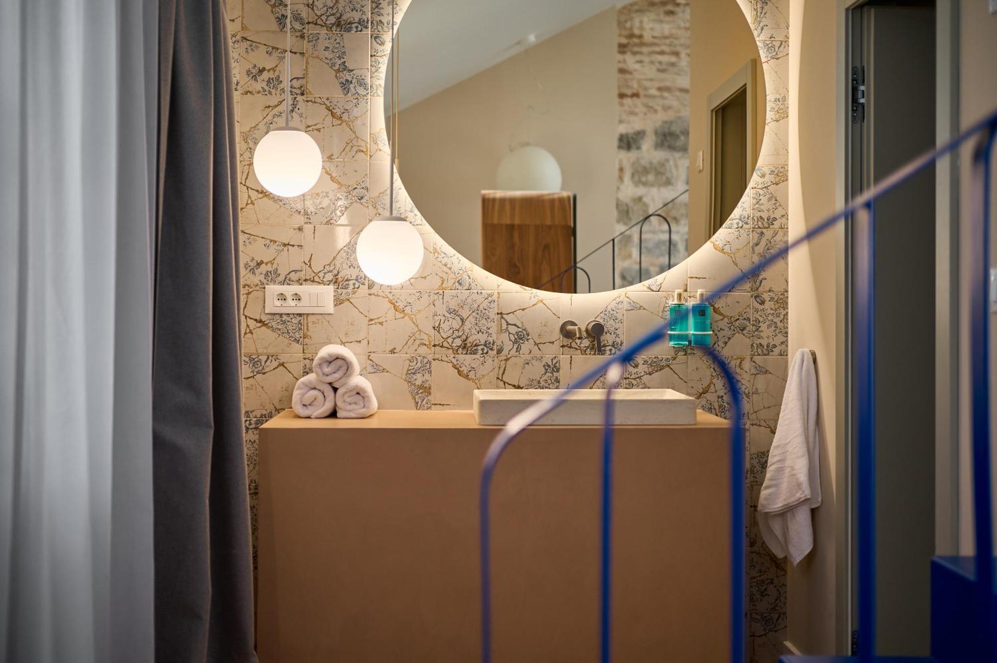 Central Heritage Hotel Сплит Экстерьер фото